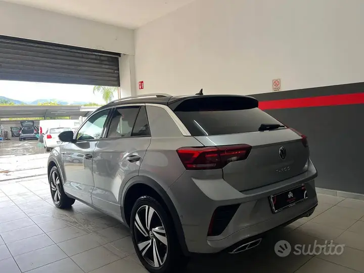Volkswagen T-Roc 2024 photo 4