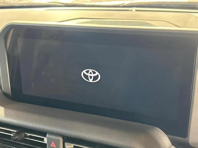 Toyota Land Cruiser 250 2025 photo 4
