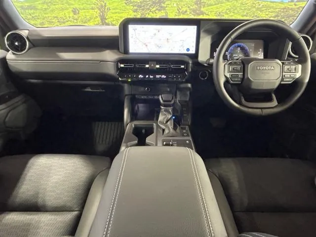 Toyota Land Cruiser 250 2025 photo 2