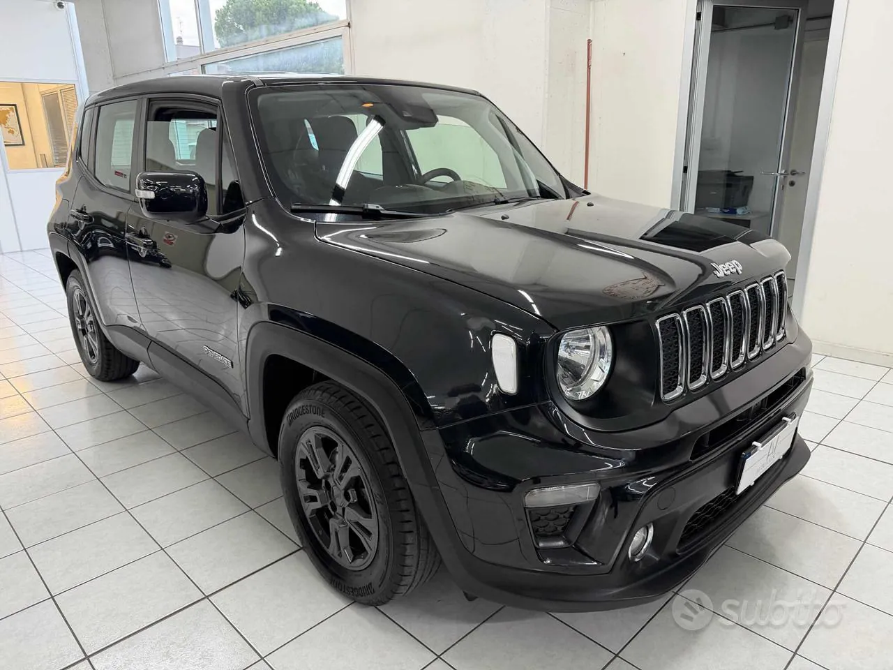 Jeep Renegade 2021 photo 2