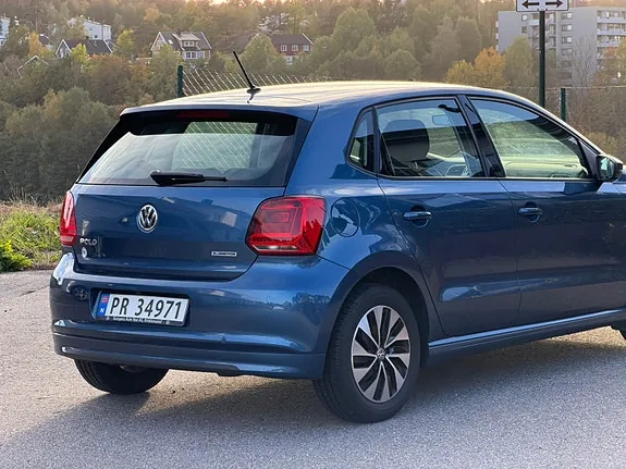 Volkswagen Polo 2016 photo 3
