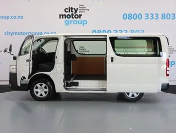 Toyota Hiace 2019 photo 4