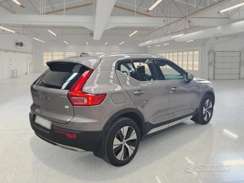 Volvo Xc40 2021 photo 4