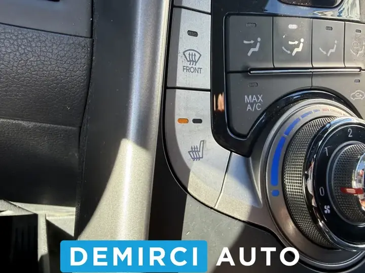 Hyundai Elantra 2013 photo 4