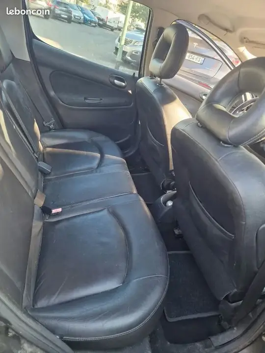 Peugeot 206 2006 photo 4