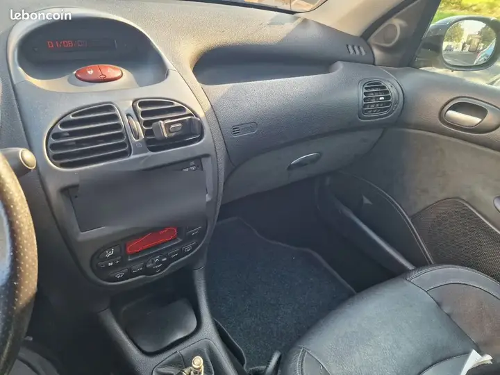 Peugeot 206 2006 photo 3