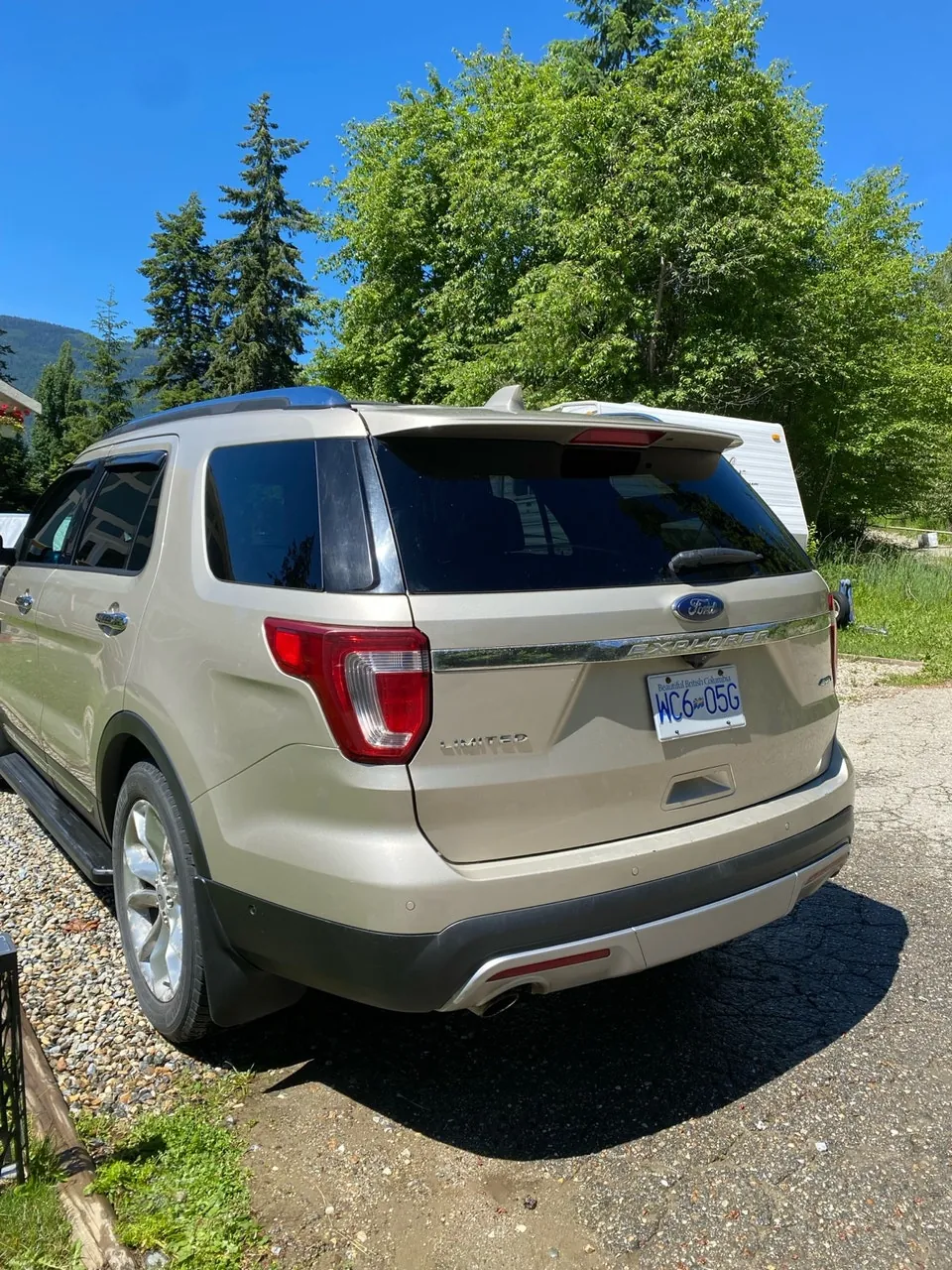 Ford Explorer 2017 photo 4