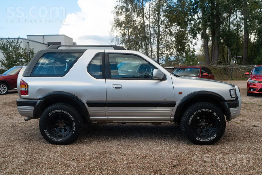 Opel Frontera Sport 1999 photo 4