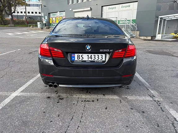BMW 530D 2010 photo 4