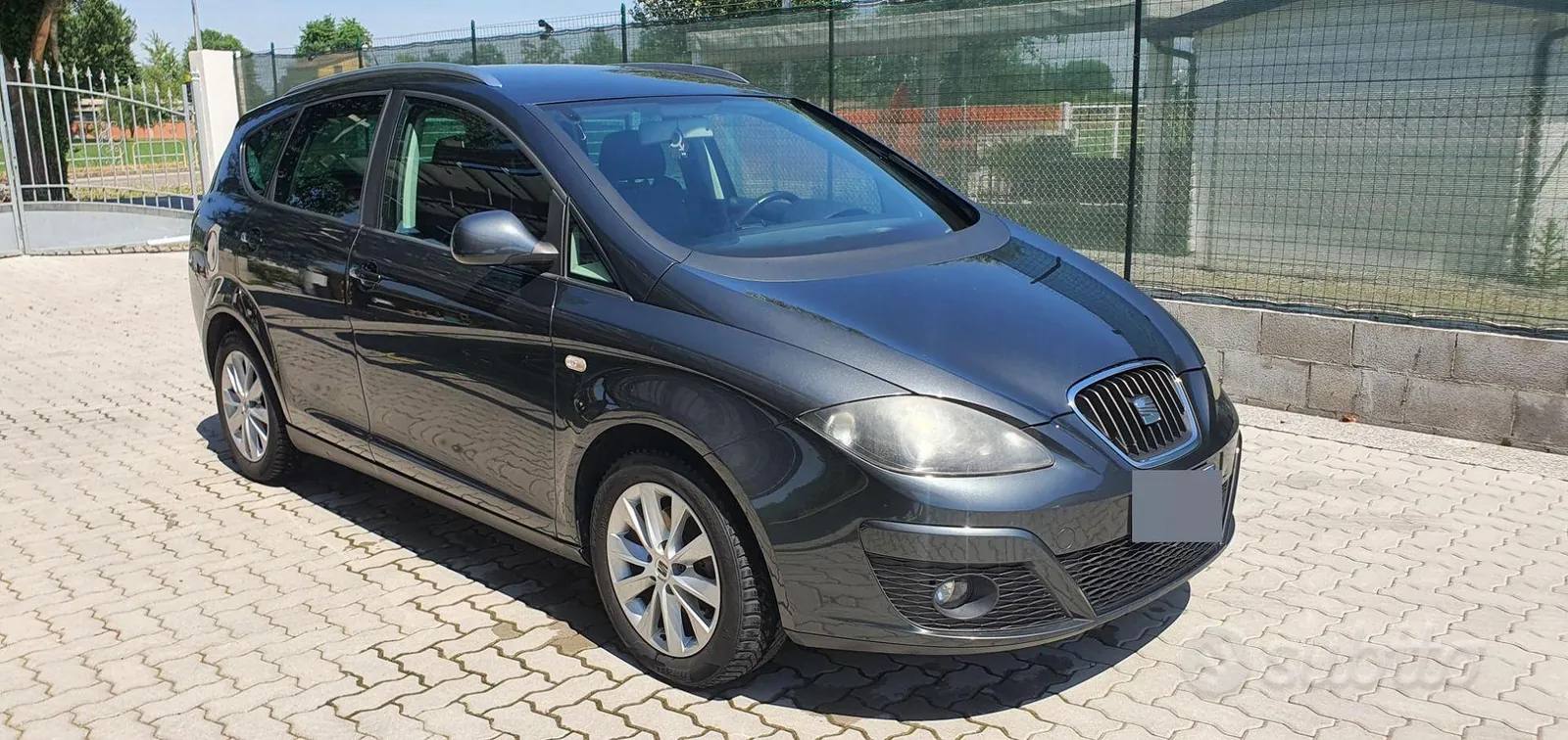 Seat Altea 2011 photo 4