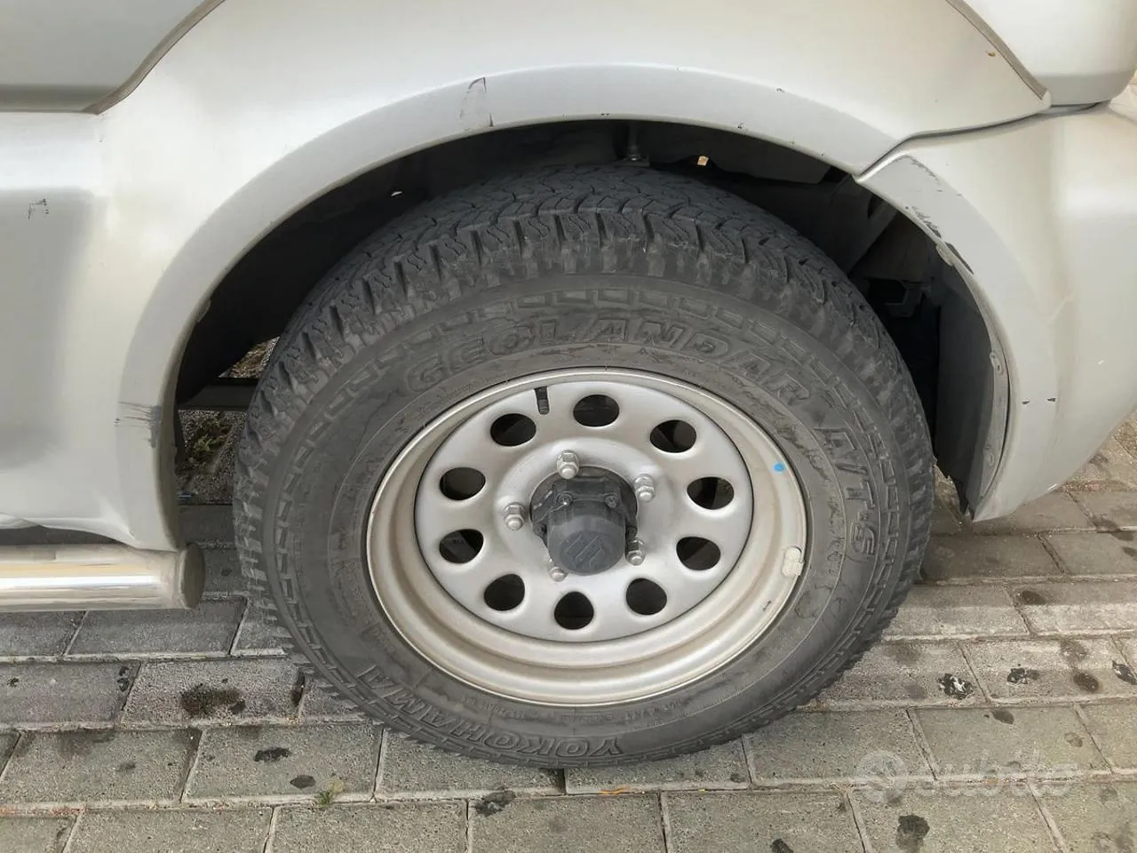 Suzuki Jimny 2012 photo 4