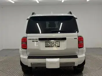 Toyota Land Cruiser Prado 2024 photo 5