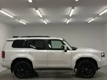 Toyota Land Cruiser Prado 2024 photo 3