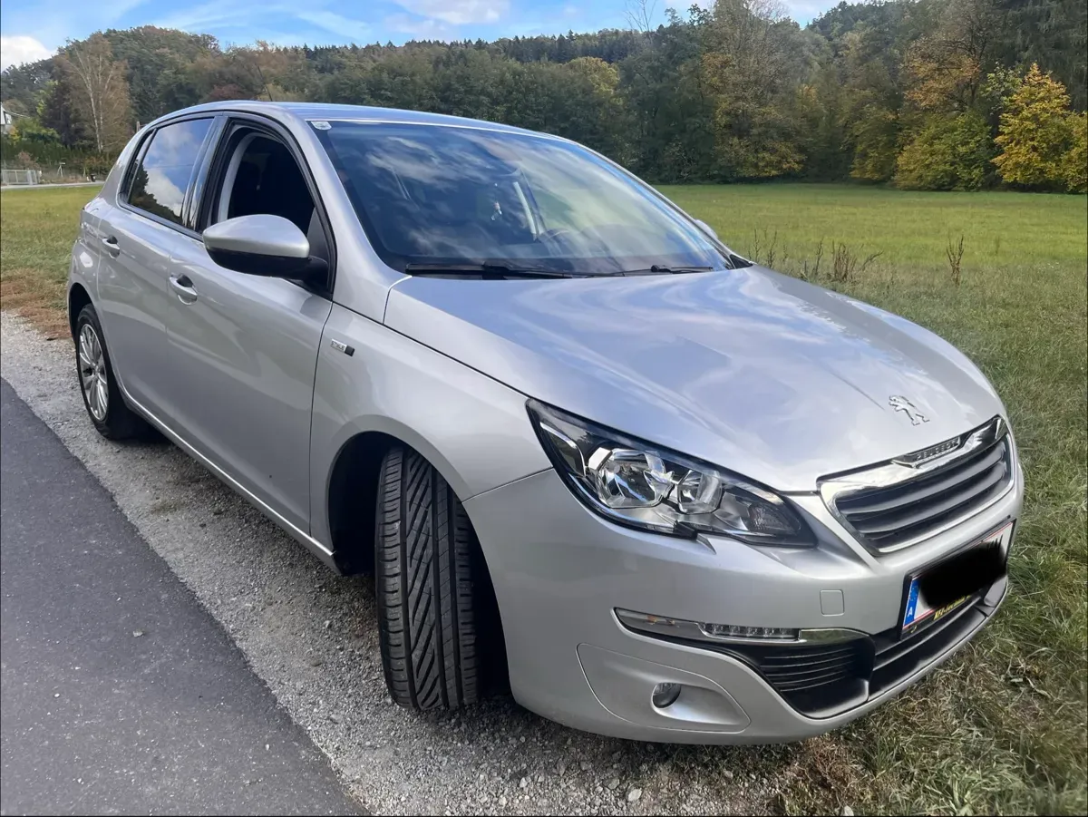 Peugeot 308 2017 photo 3