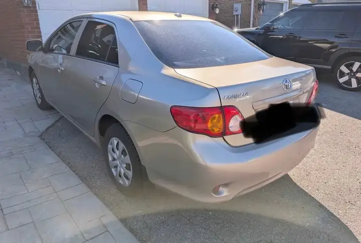 Toyota Corolla 2011 photo 2
