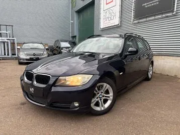 BMW 3 Series 2009 photo 3