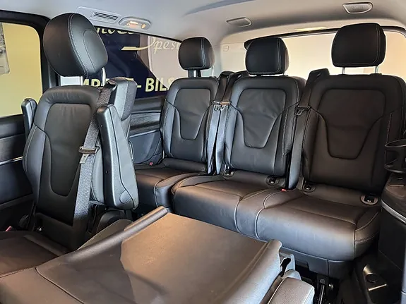 Mercedes-Benz Eqv300 2025 photo 3