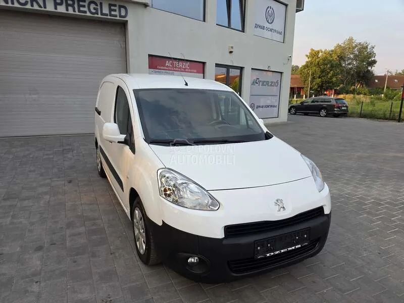 Peugeot Partner 2015 photo 3
