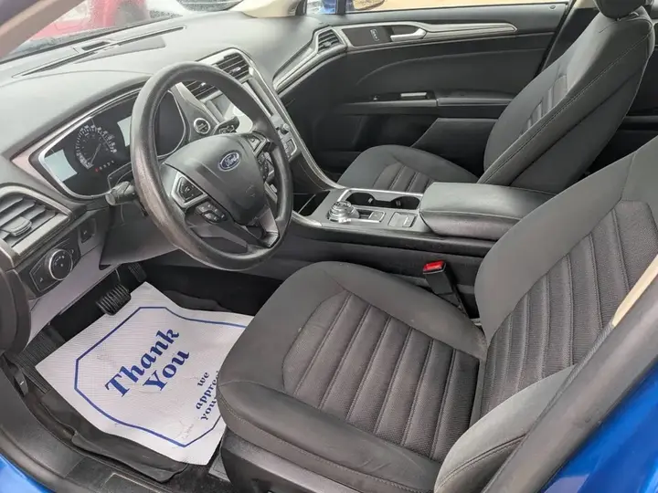 Ford Fusion 2017 photo 4