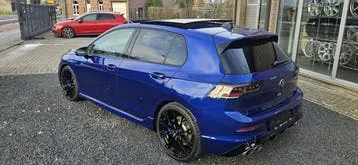 Volkswagen Golf 2025 photo 3