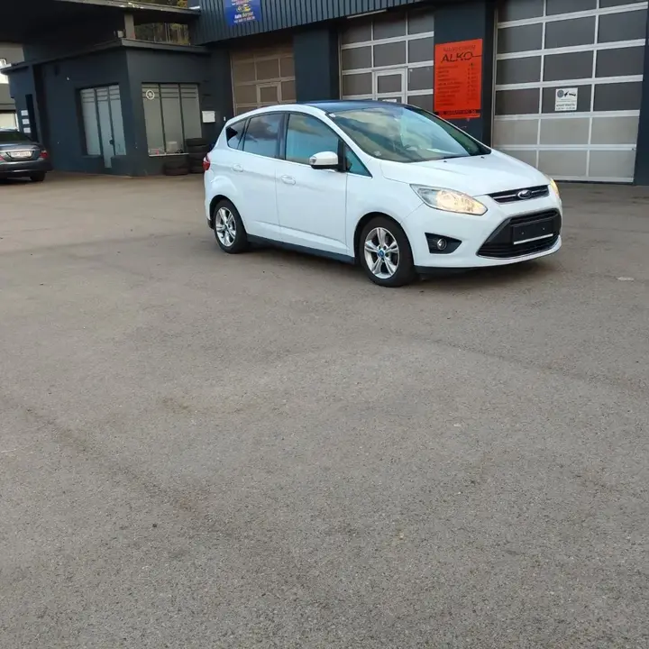 Ford C-Max 2012 photo 3