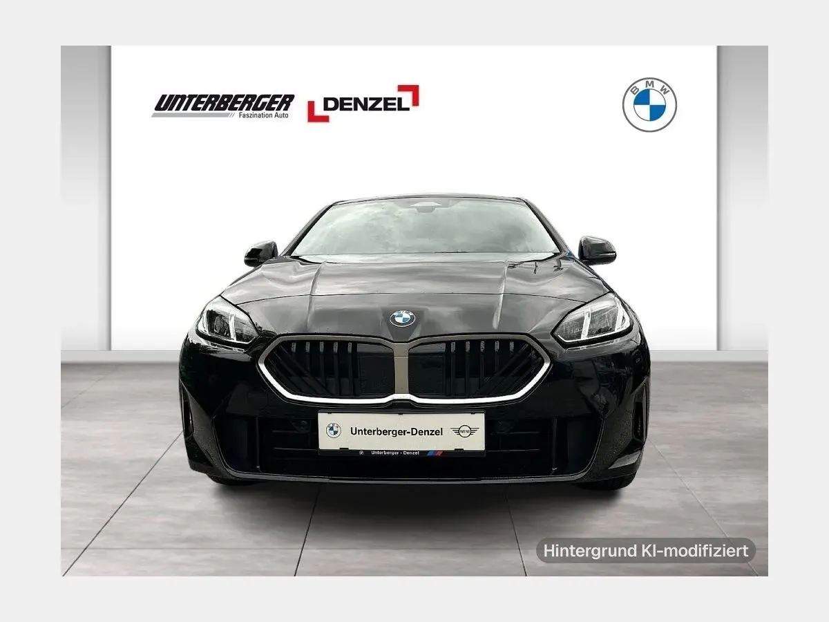 BMW 1 Series 2026 photo 3