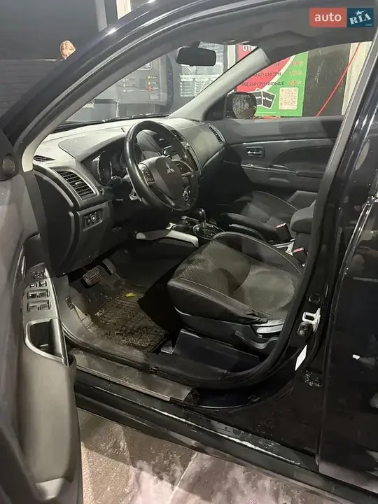 Mitsubishi Asx 2013 photo 5