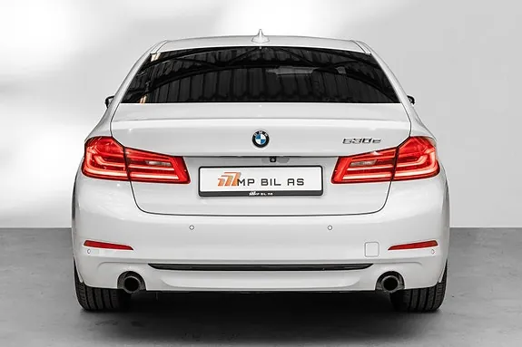 BMW 530E 2017 photo 2