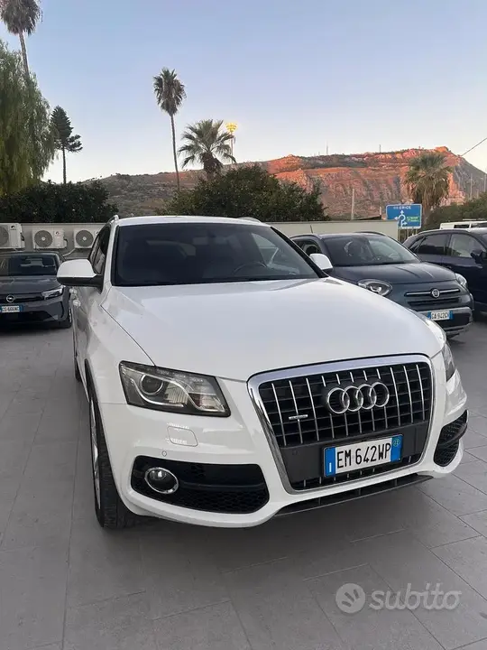 Audi Q5 2012 photo 3