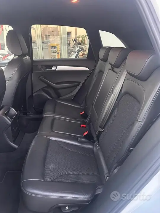 Audi Q5 2012 photo 4