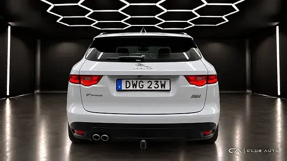 Jaguar F-Pace 2020 photo 5