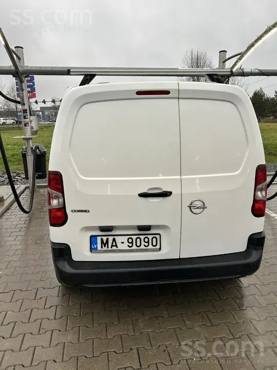Opel Combo 2021 photo 4