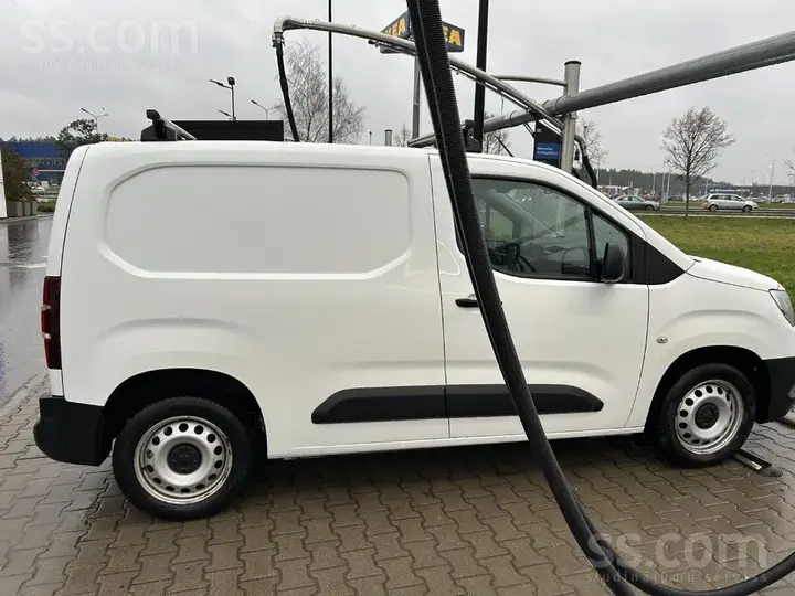 Opel Combo 2021 photo 3