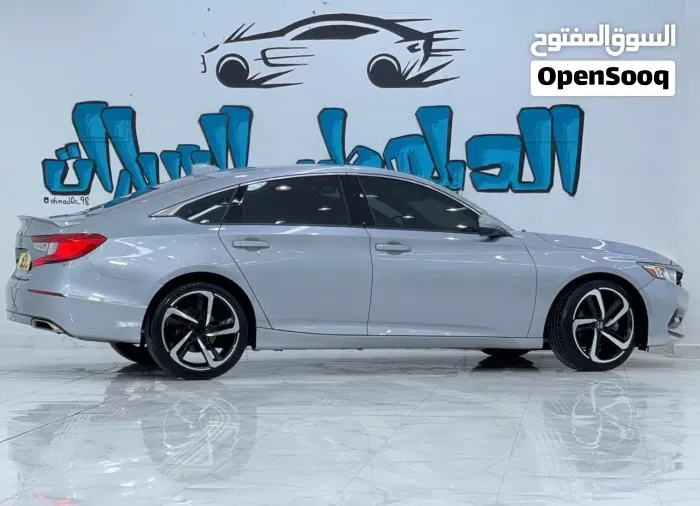 Honda Accord 2020 photo 2