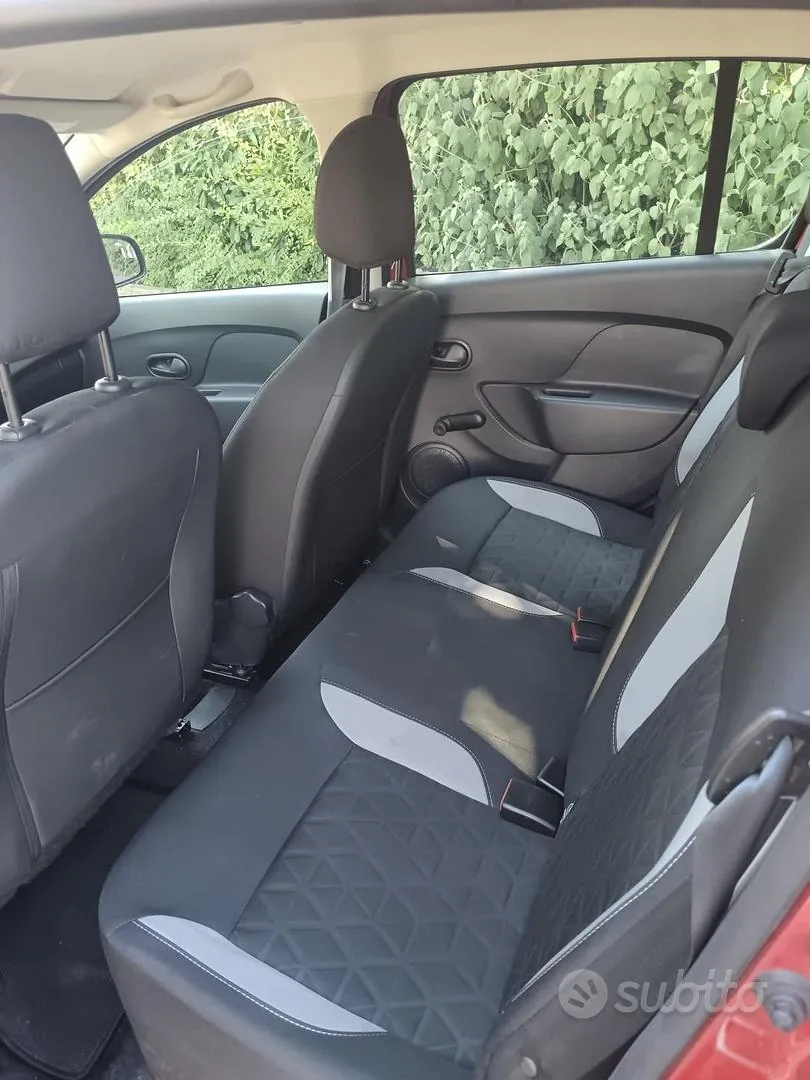 Dacia Sandero 2015 photo 5