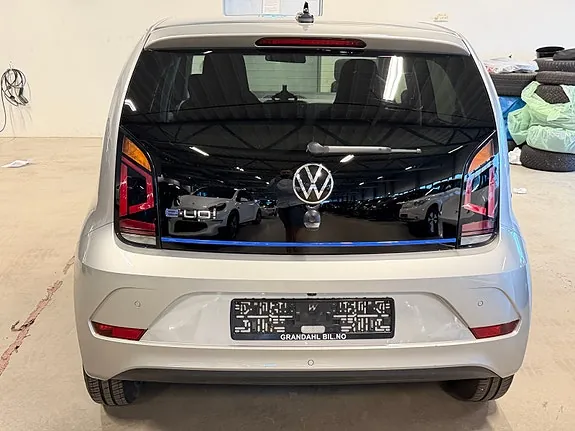 Volkswagen Up 2020 photo 5