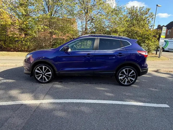 Nissan Qashqai 2015 photo 5