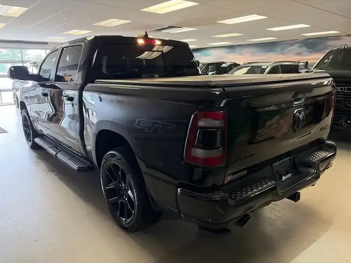 Ram 1500 2023 photo 3