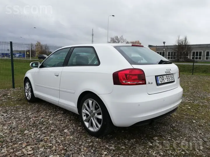 Audi A3 2011 photo 4