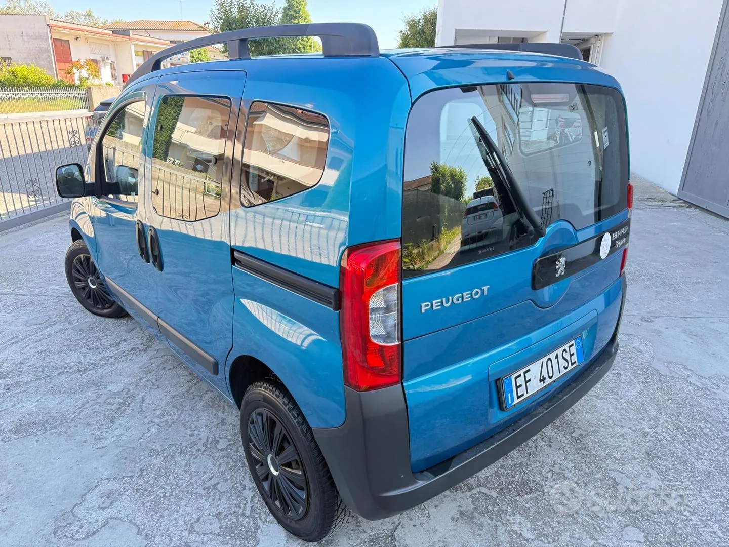 Peugeot Bipper 2011 photo 4