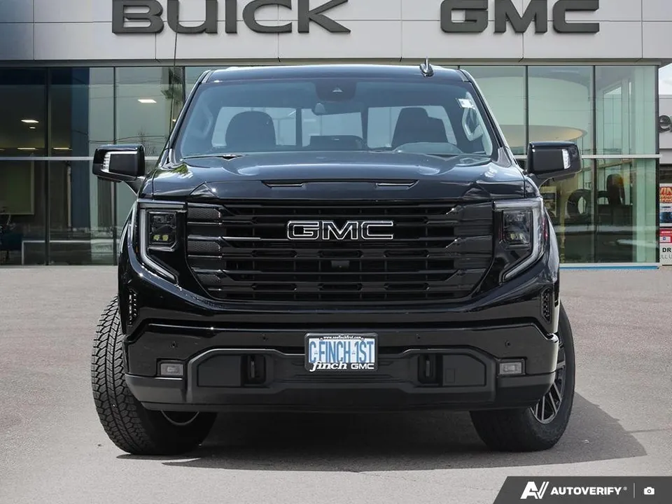 GMC Sierra 1500 2026 photo 2