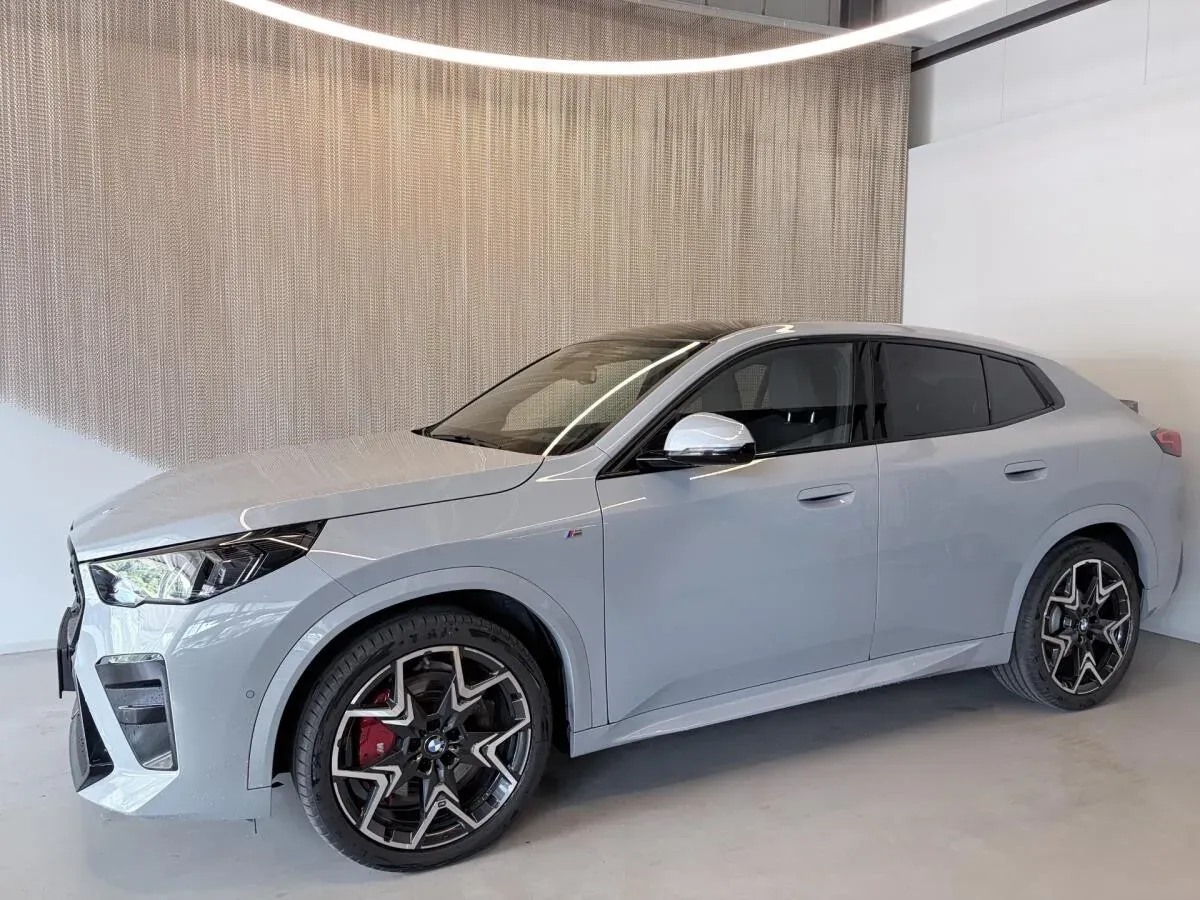 BMW X2 2025 photo 3