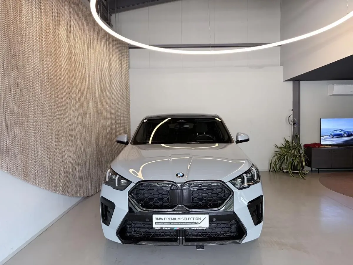 BMW X2 2025 photo 2