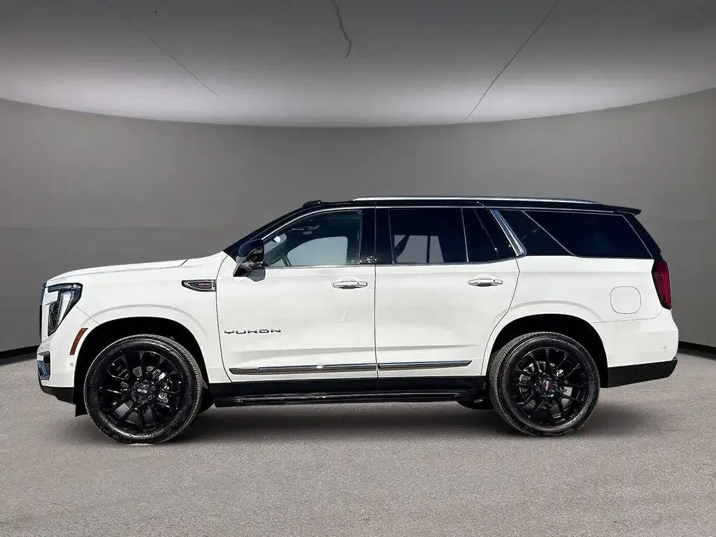 GMC Yukon 2026 photo 2