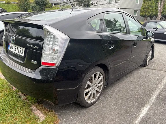 Toyota Prius 2011 photo 4