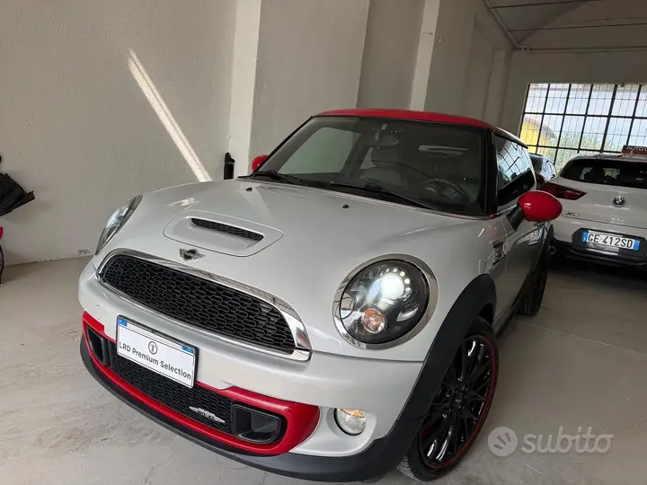 Mini Mini