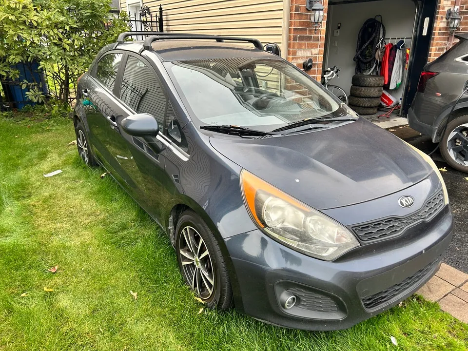 Kia Rio 2013 photo 2