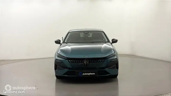 Peugeot 308 2026 photo 2