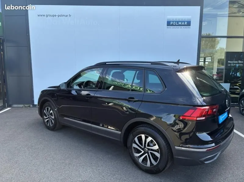 Volkswagen Tiguan 2021 photo 3