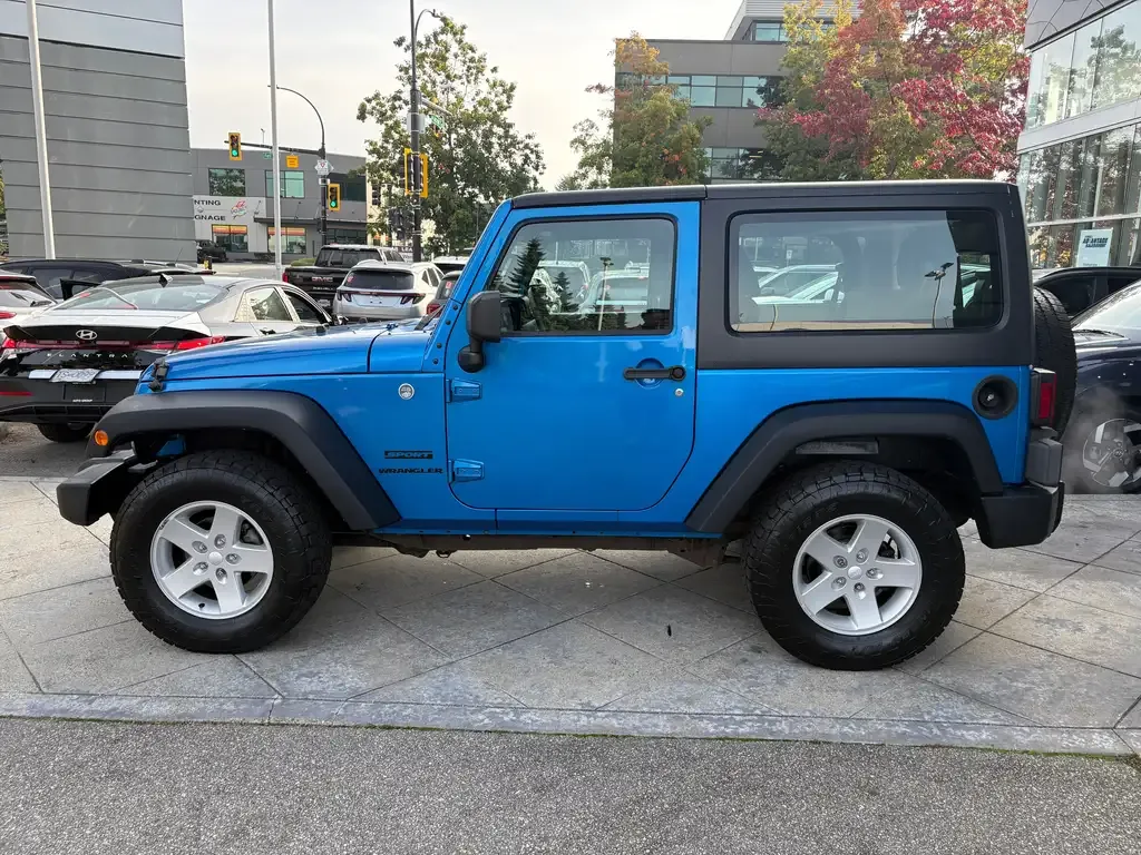 Jeep Wrangler 2015 photo 2